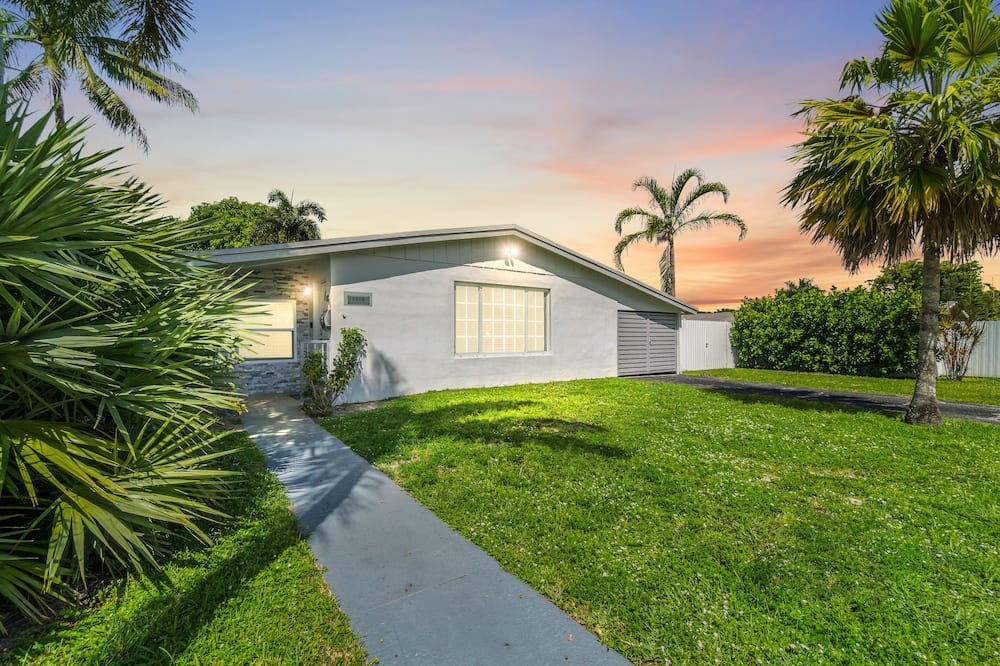 Photo of Outdoor in Boulevard Heights