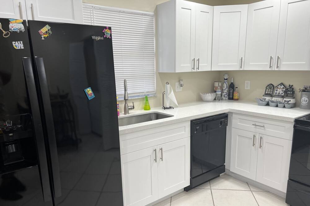 Photo of Kitchen in Sunrise