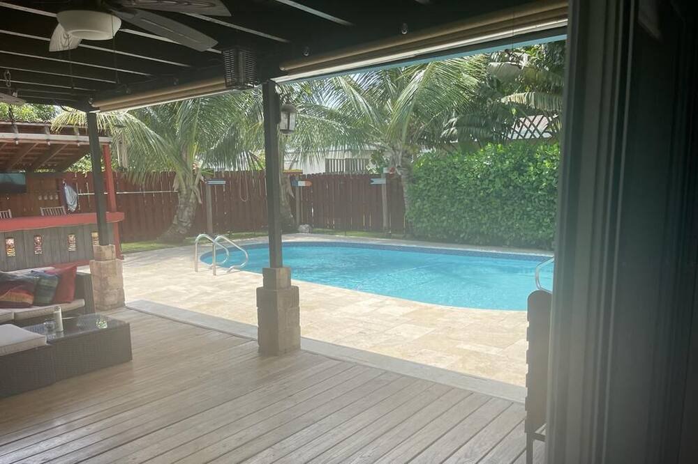 Photo of Outdoor in Pembroke Pines