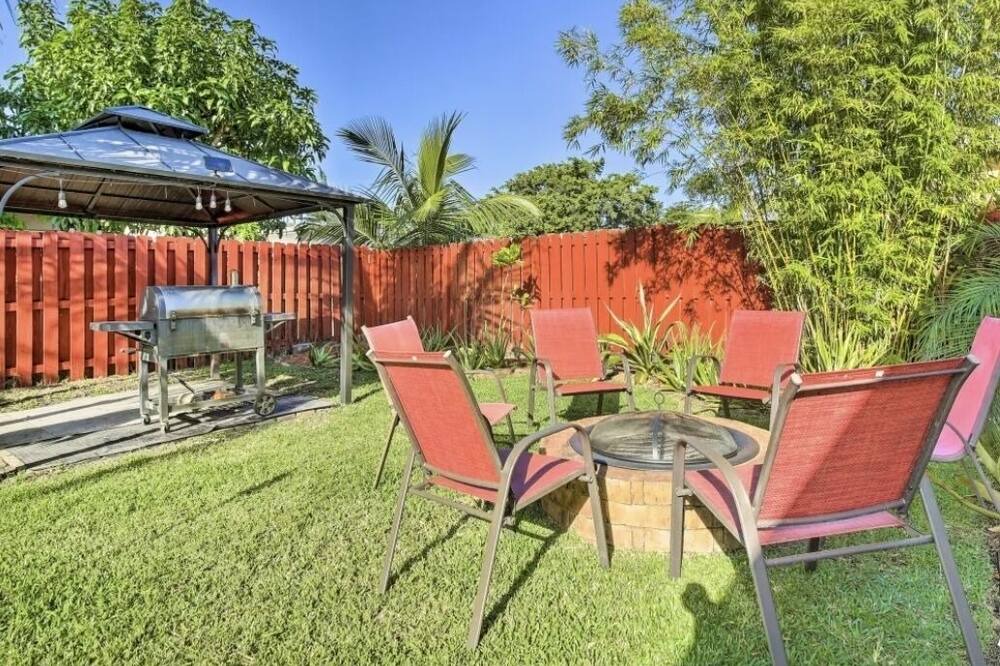Photo of Outdoor in Pembroke Pines