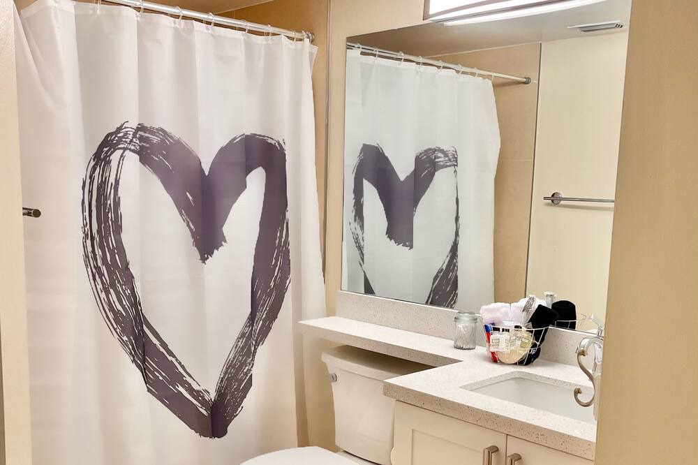 Photo of Bathroom in Aventura