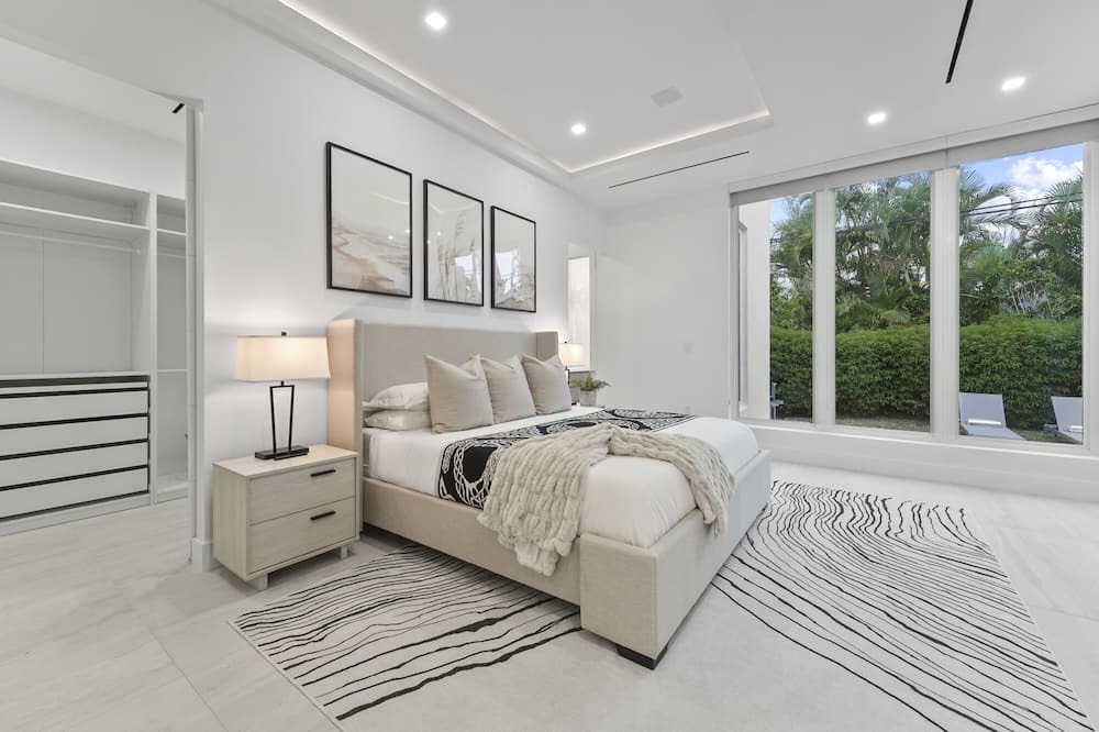 Photo of Bedroom in Hendricks and Venice Isles