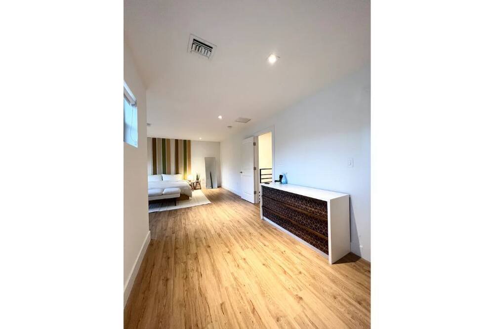 Photo of Bedroom in Edgewood