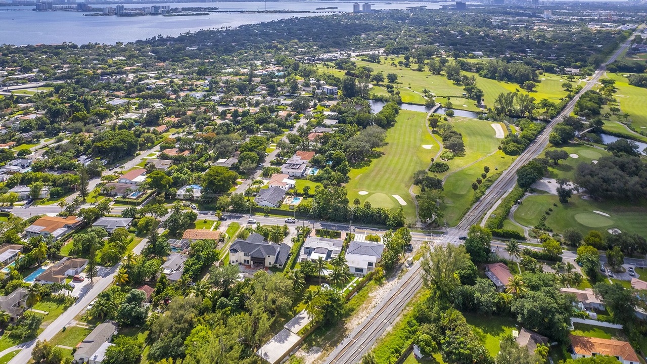 Photo of Outdoor in North Miami