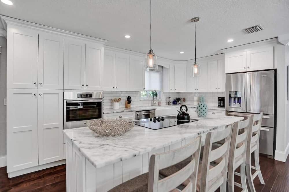 Photo of Kitchen in Deerfield Beach