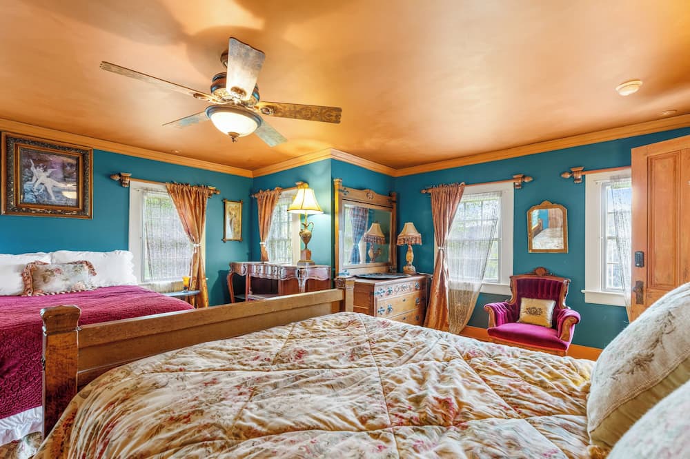 Photo of Bedroom in Franklin Springs