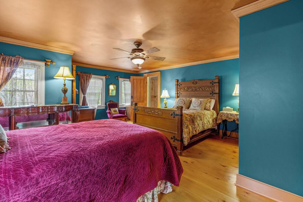 Photo of Bedroom in Franklin Springs