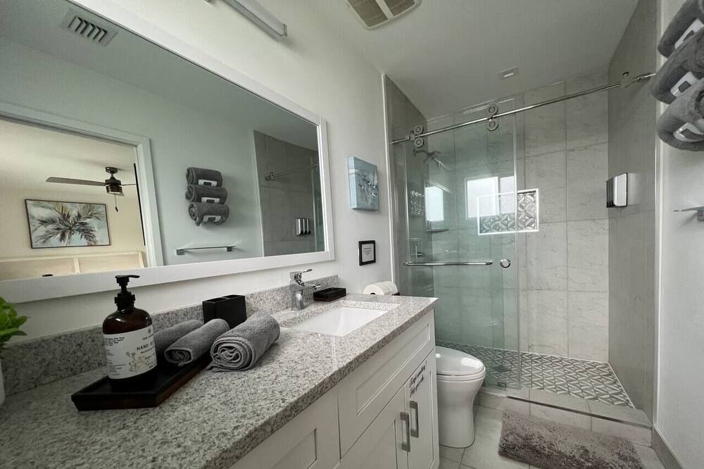Photo of Bathroom in Deerfield Beach