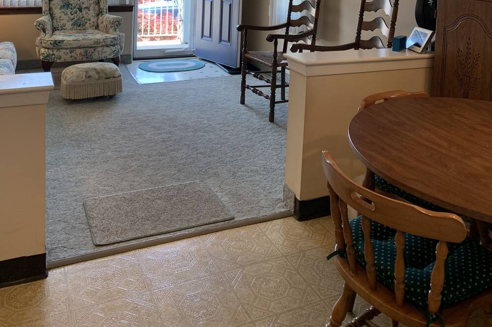 Photo of Livingroom in South End