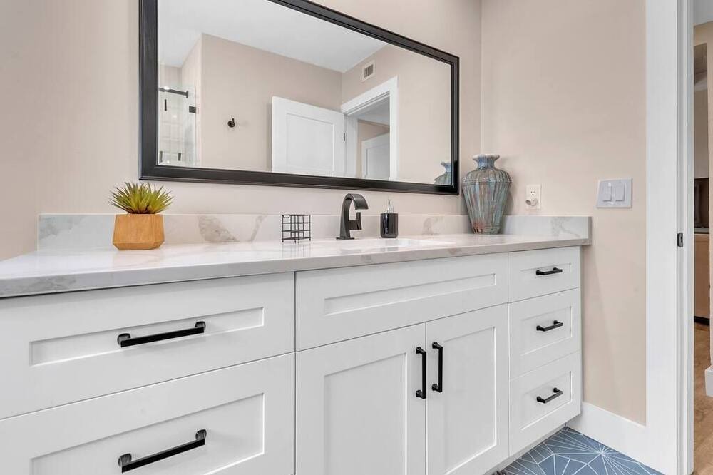 Photo of Bathroom in Pompano Isles