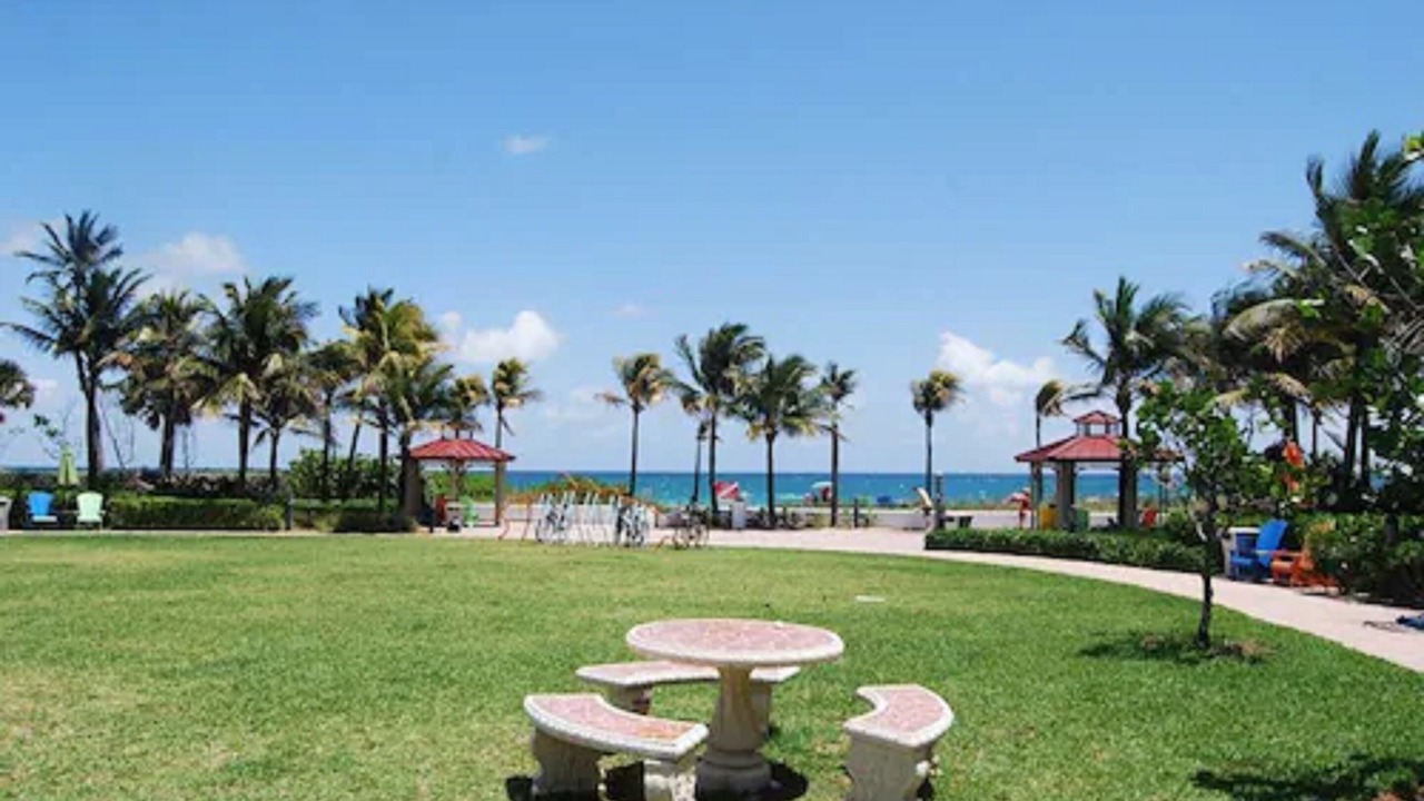 Photo of Others in Lauderdale-by-the-Sea
