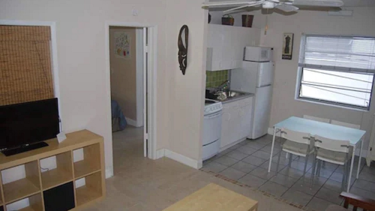Photo of Bedroom in Lauderdale-by-the-Sea