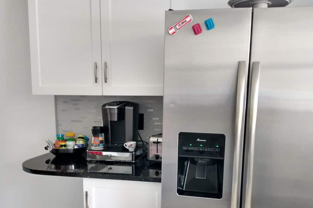 Photo of Kitchen in Parkland