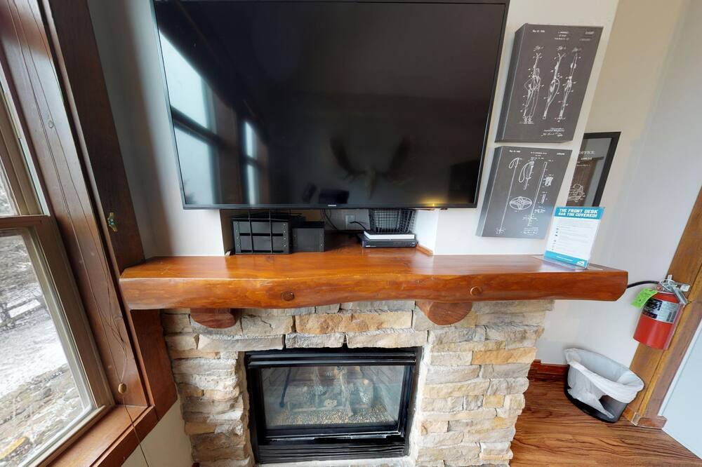 Photo of Livingroom in Edray