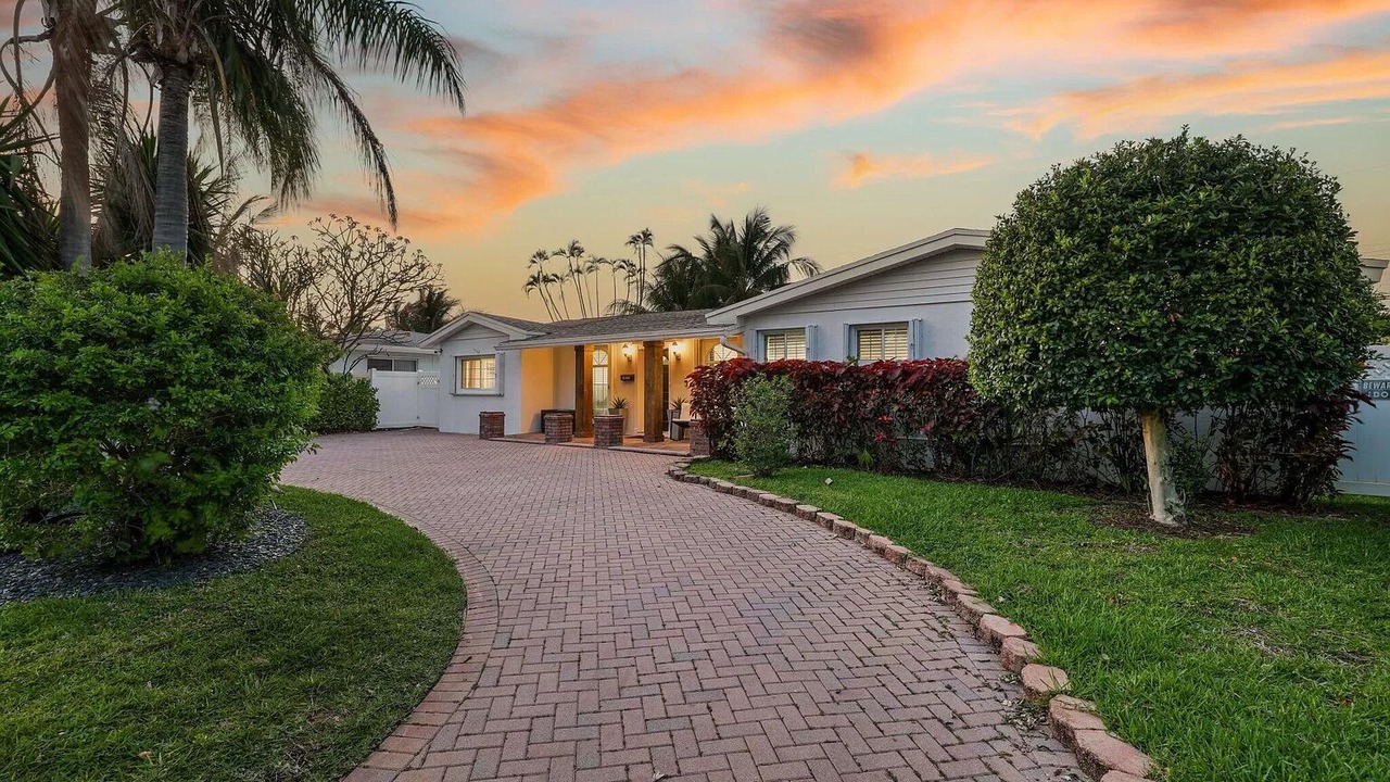 Photo of Outdoor in Deerfield Beach