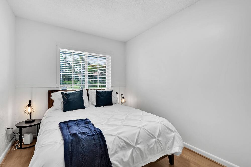 Photo of Bedroom in Boulevard Heights