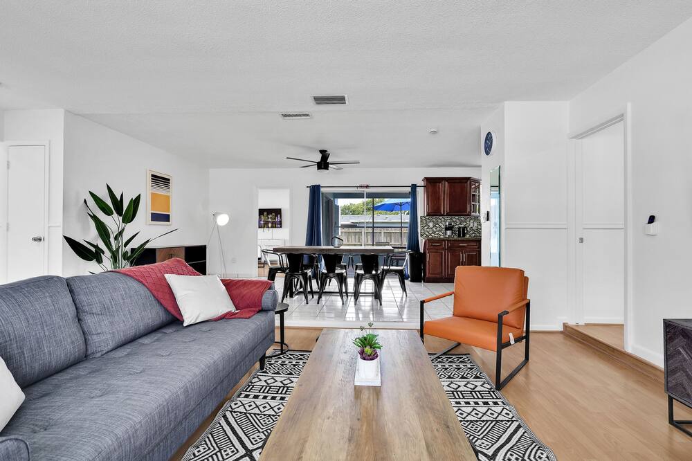 Photo of Livingroom in Boulevard Heights