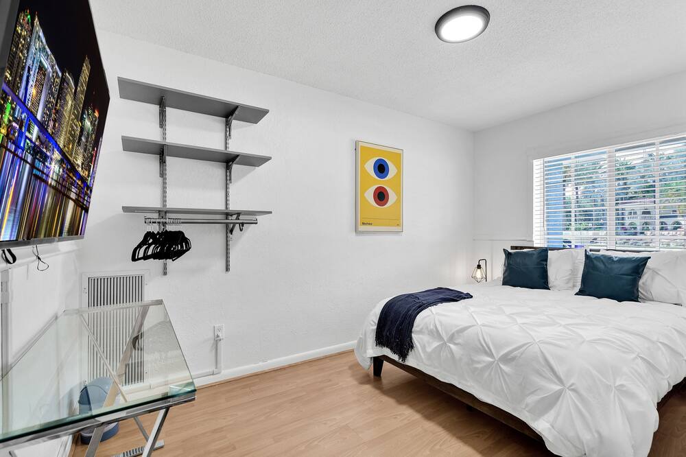 Photo of Bedroom in Boulevard Heights