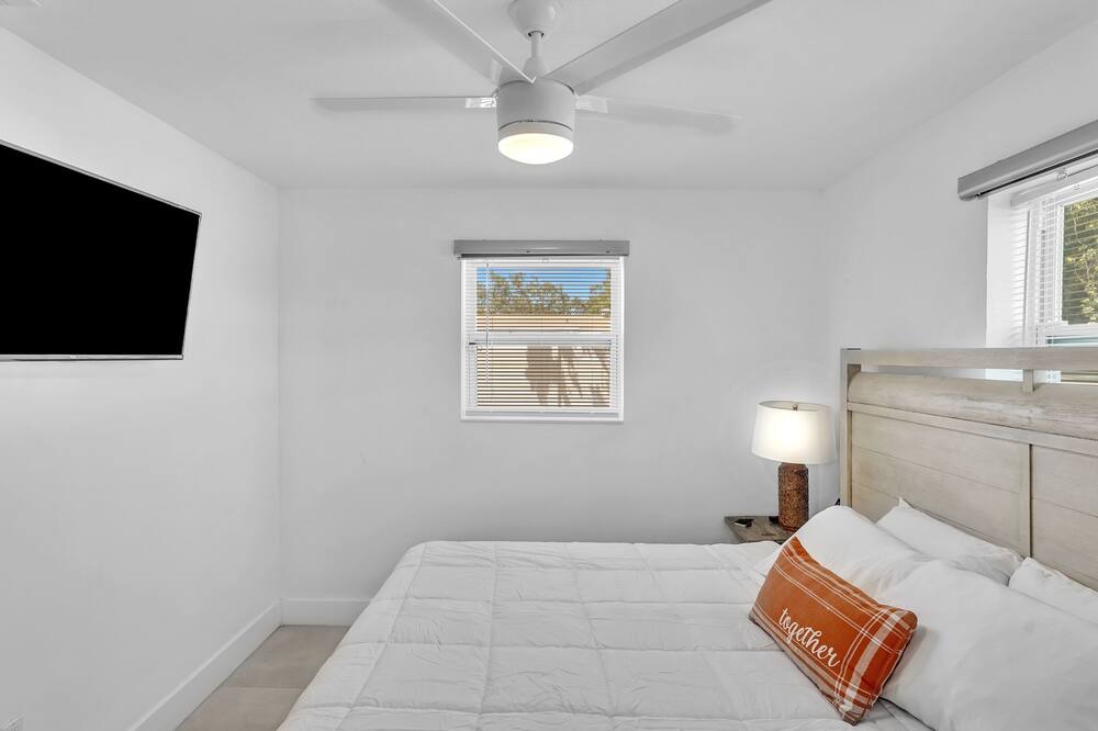 Photo of Bedroom in Driftwood
