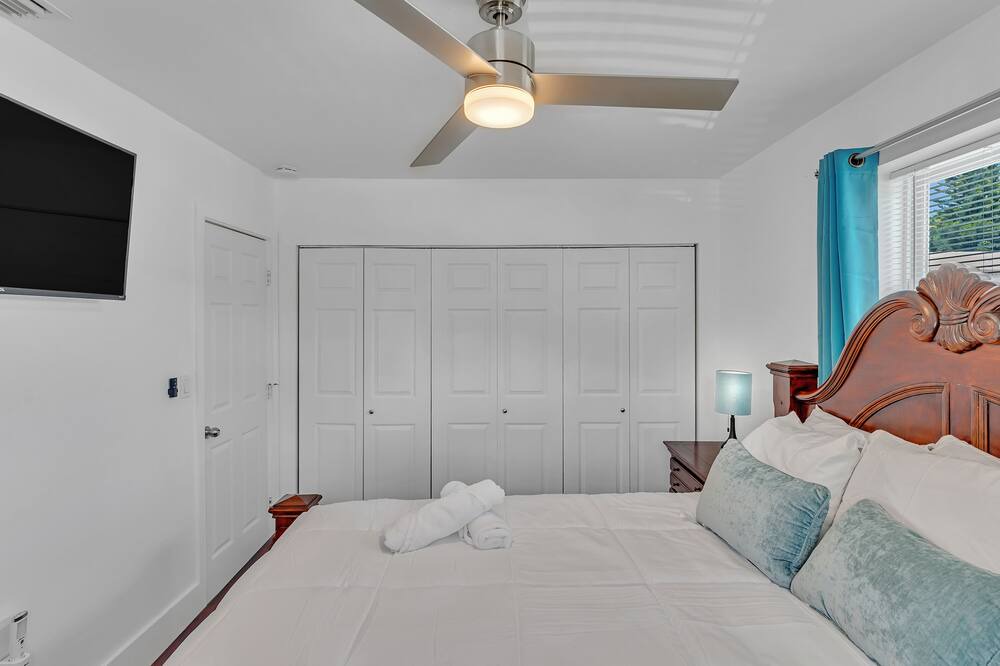 Photo of Bedroom in Driftwood