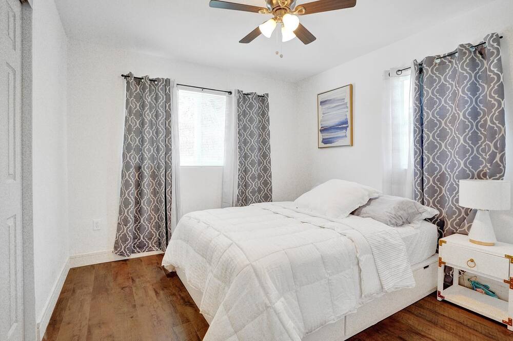 Photo of Bedroom in Plantation