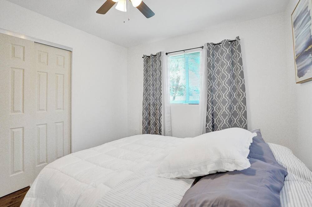Photo of Bedroom in Plantation