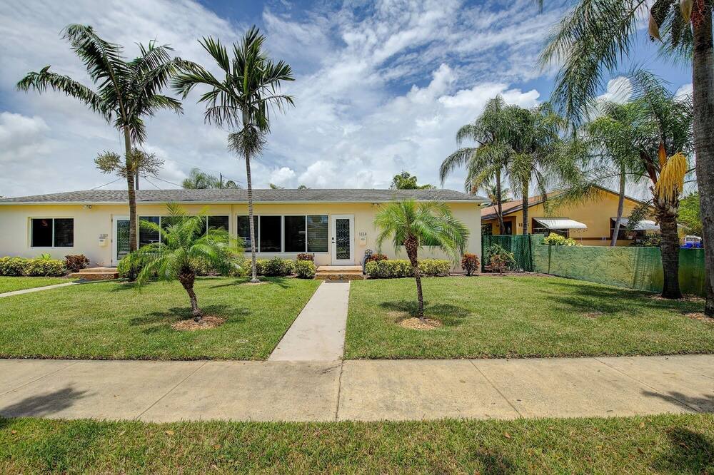 Photo of Outdoor in Royal Poinciana