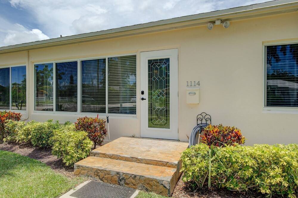 Photo of Outdoor in Royal Poinciana