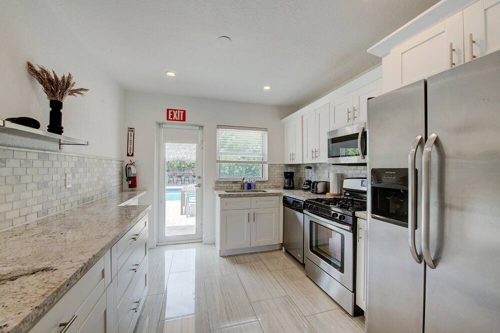 Photo of Kitchen in Royal Poinciana