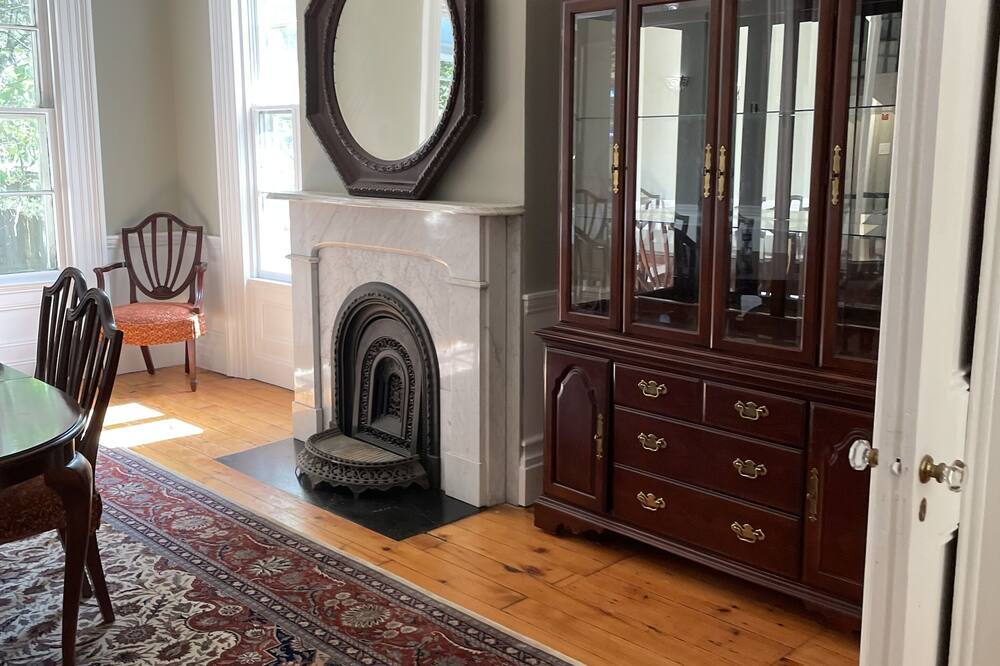 Photo of Livingroom in Kinderhook