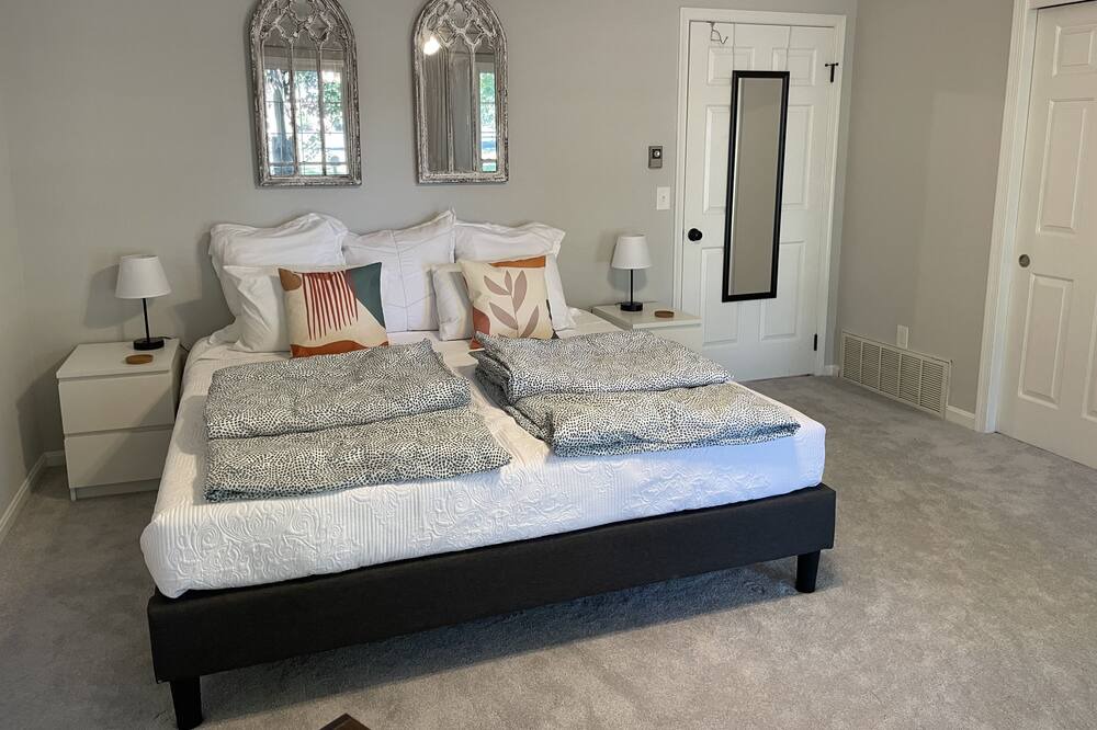Photo of Bedroom in Easton