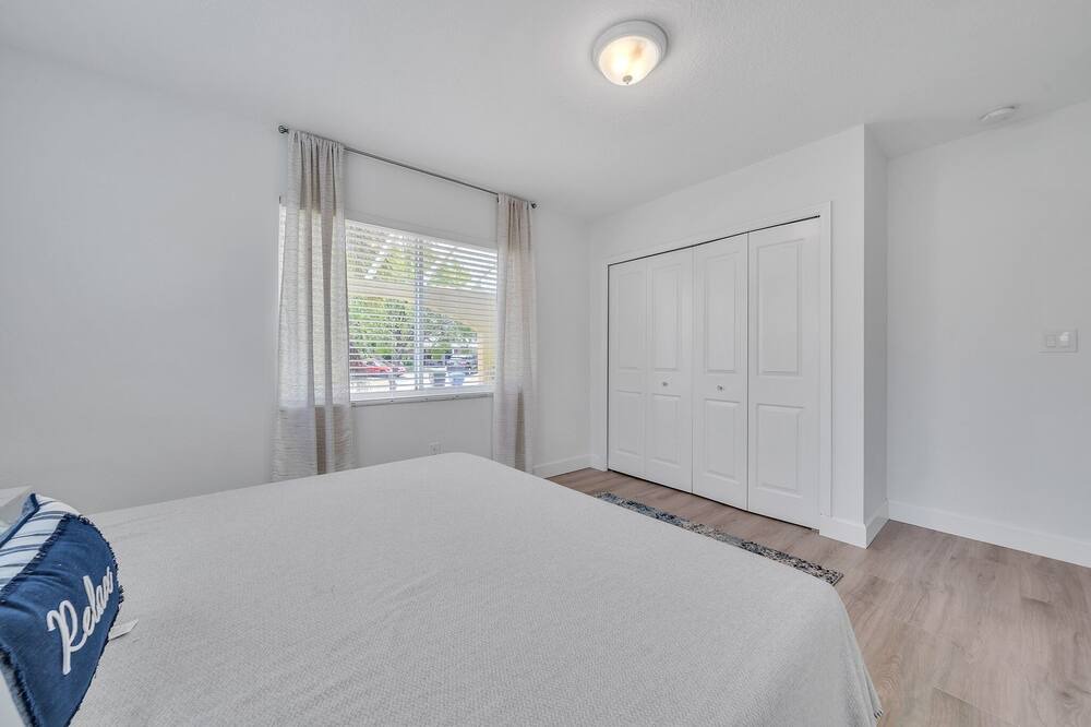 Photo of Bedroom in North Andrews Gardens