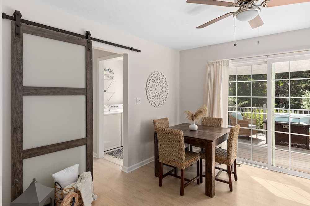 Photo of Bedroom in Del Haven