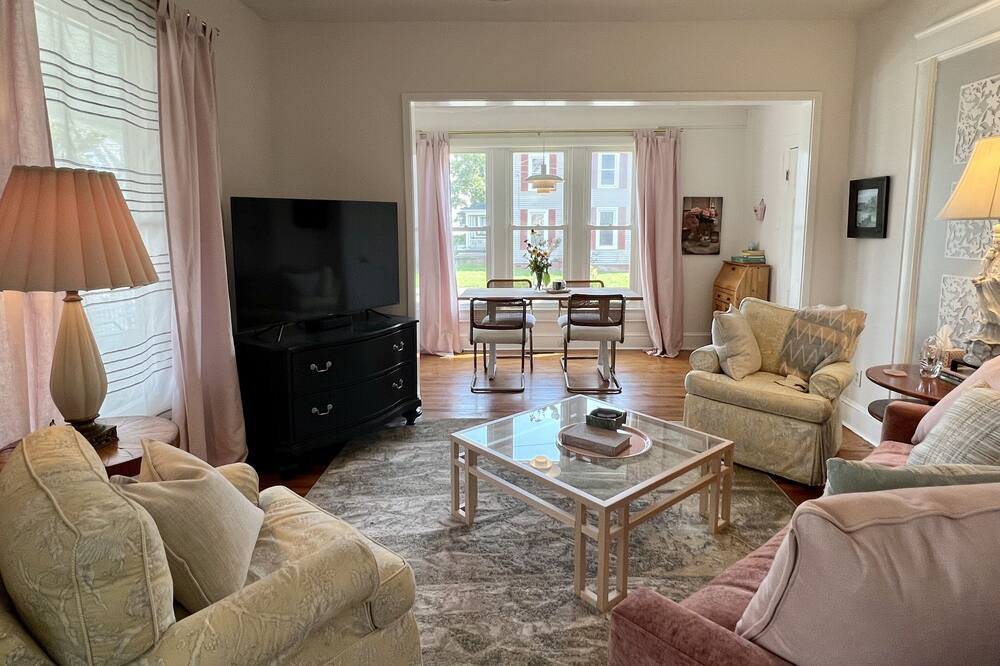Photo of Bedroom in Cambridge