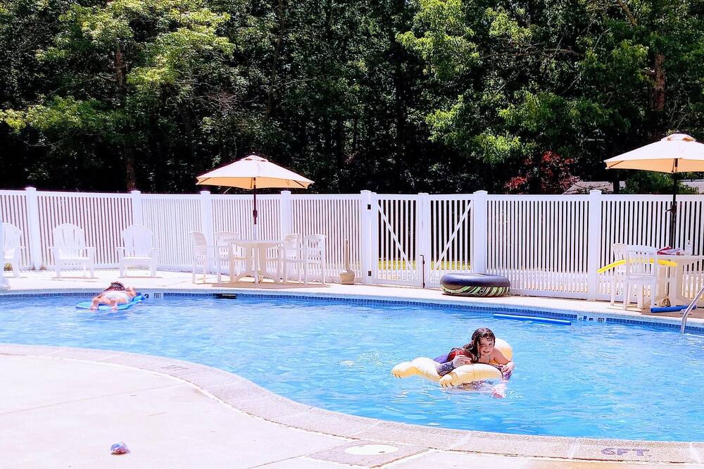 Photo of Outdoor in Woodbine