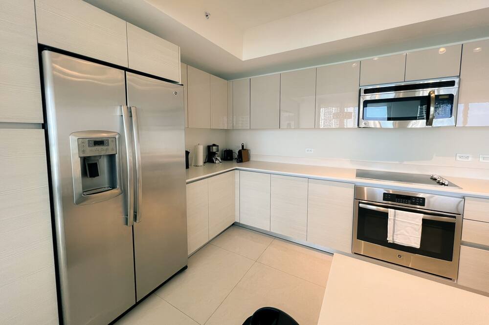 Photo of Kitchen in Hallandale Beach