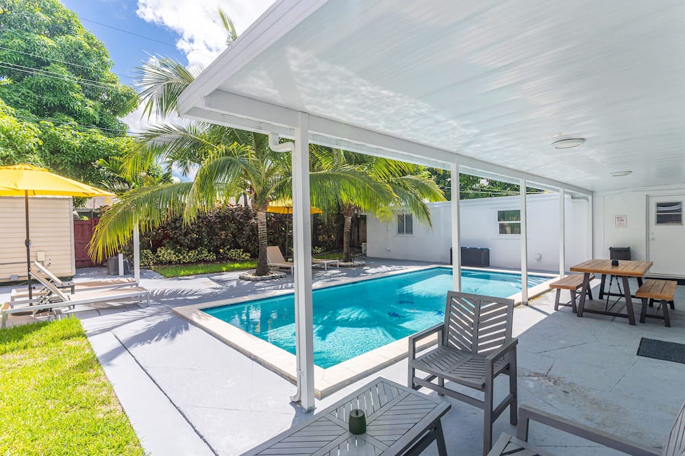 Photo of Outdoor in West Hollywood