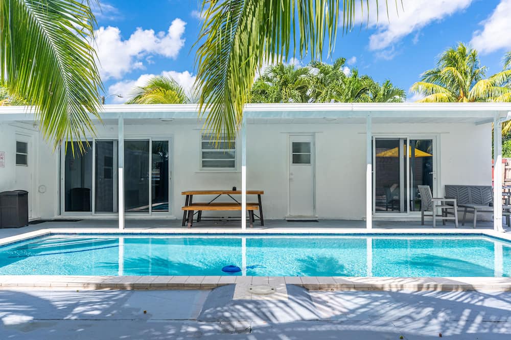 Photo of Outdoor in West Hollywood