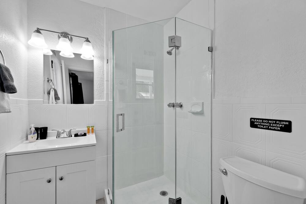 Photo of Bathroom in West Hollywood