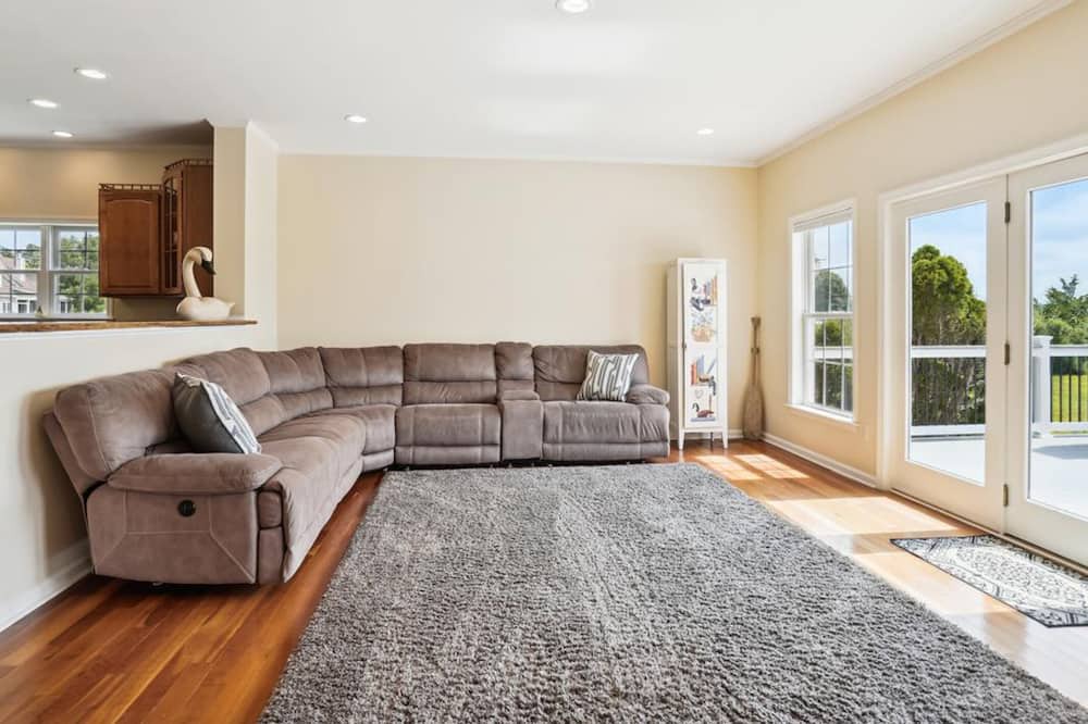 Photo of Bedroom in Woolford
