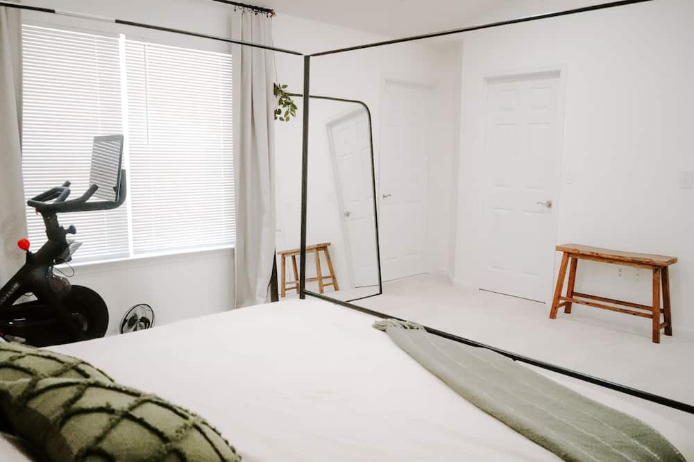 Photo of Bedroom in Prince Frederick
