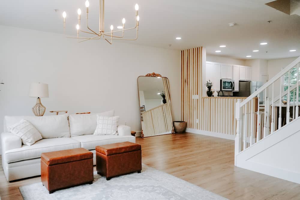 Photo of Livingroom in Prince Frederick
