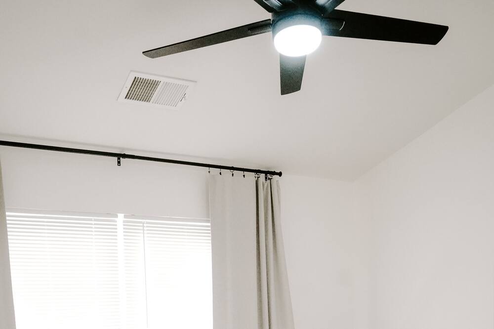 Photo of Bedroom in Prince Frederick