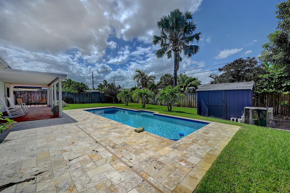 Photo of Outdoor in Oakland Park