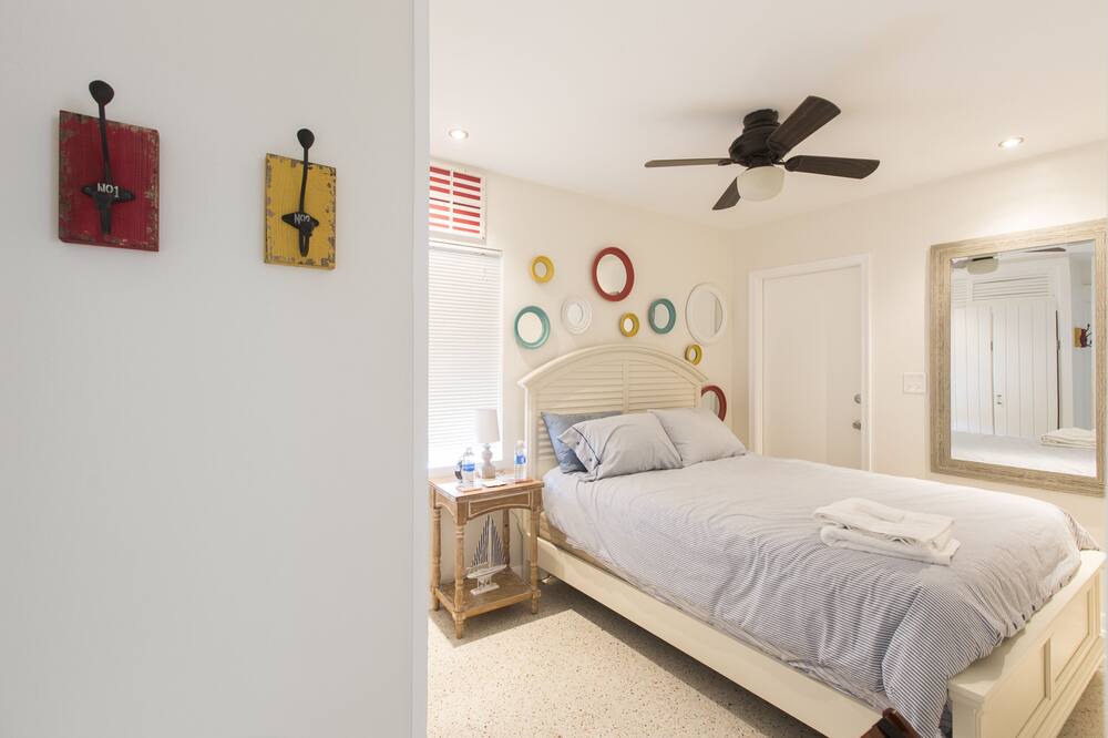 Photo of Bedroom in Highland Garden