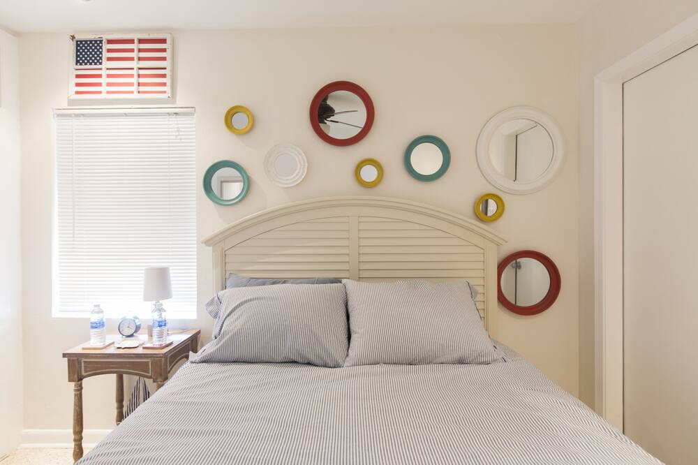 Photo of Bedroom in Highland Garden