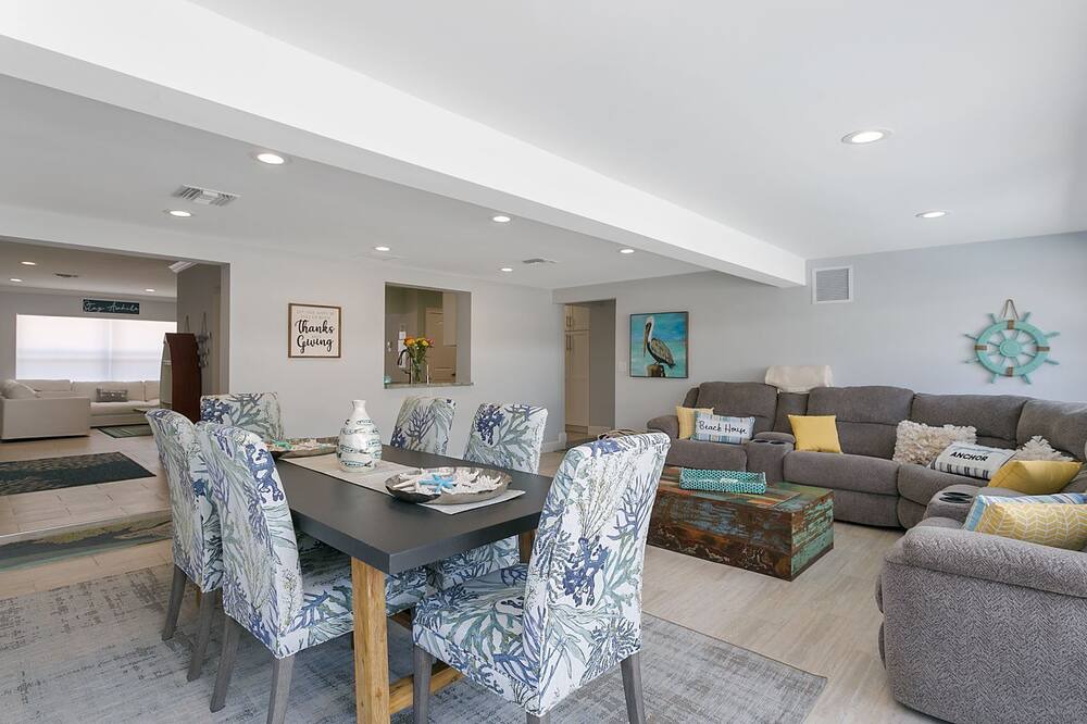 Photo of Others in Santa Barbara Estates