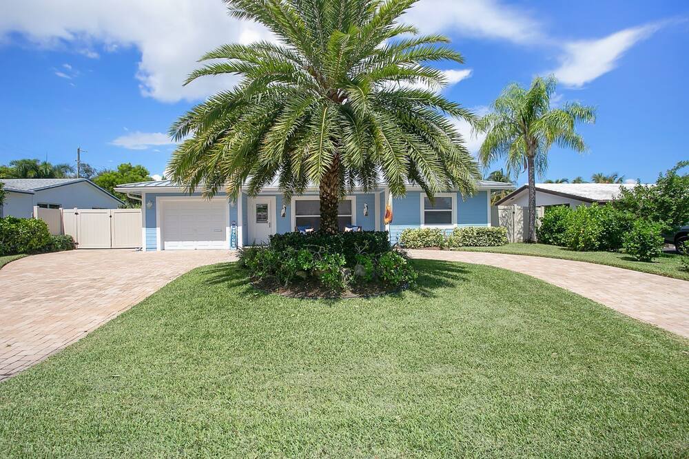 Photo of Others in Santa Barbara Estates