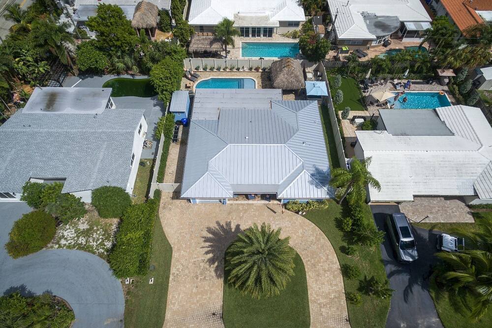 Photo of Outdoor in Santa Barbara Estates