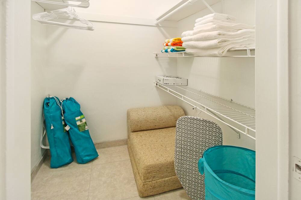 Photo of Bedroom in Middle River Terrace